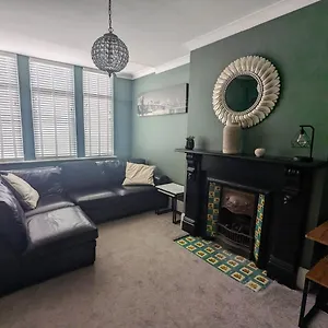  Apartment Lincoln Lodge, 2-bedroom,2-bathroom,ground Floor Flat